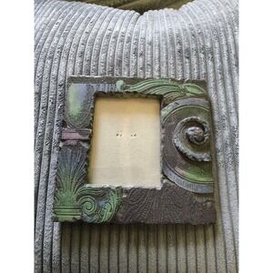 Frameology Architectural Swirl Frame